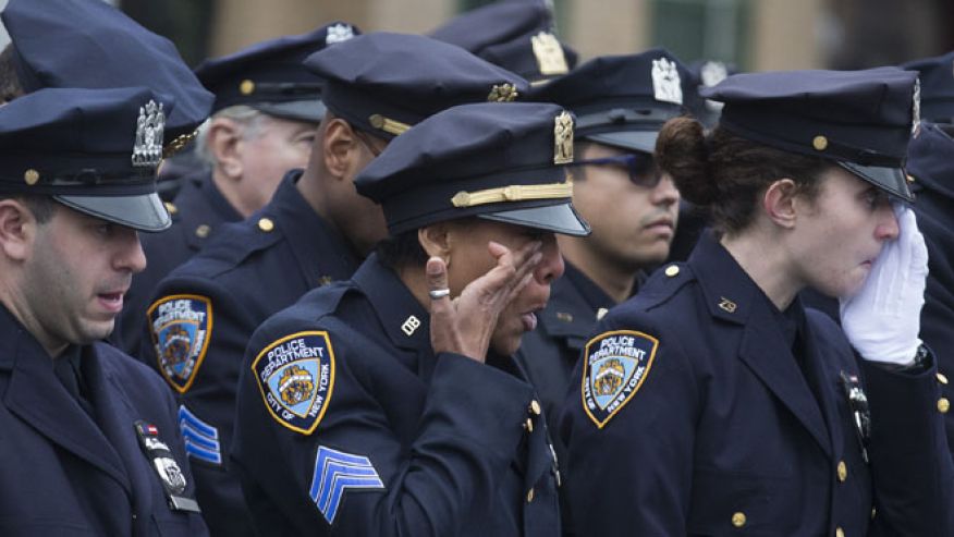 Funeral of Detective Wenjin Liu - Photo by AP